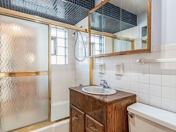 Unit 1 Bath