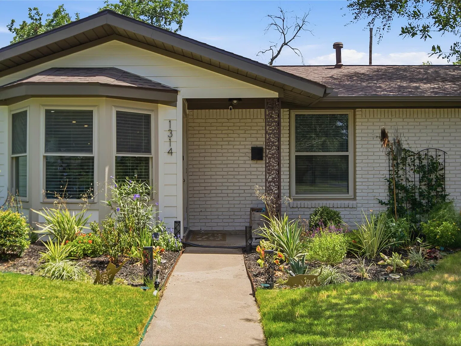3 bed, 1585 sqft, $3,500 — Photo 4