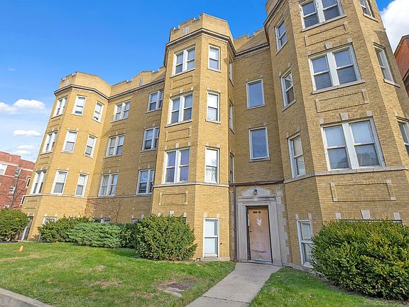 5th image of 8001-8007 S Eberhart Ave #501