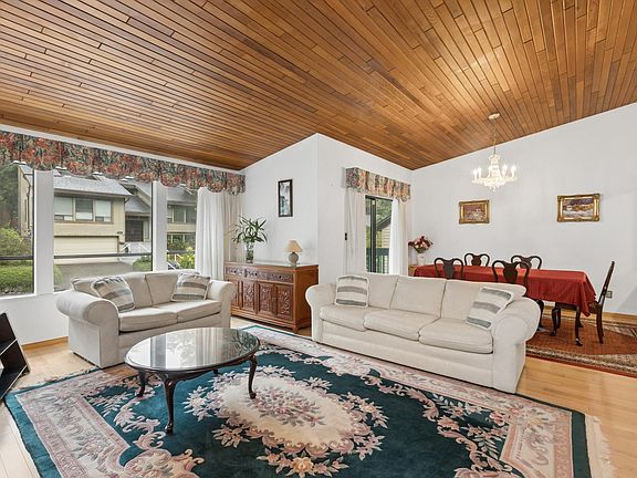 4th image of 5609 White Pine Ln