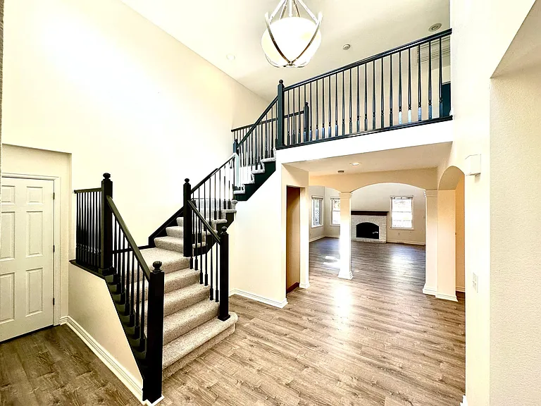 9882 Spring Hill Pl — Photo 4