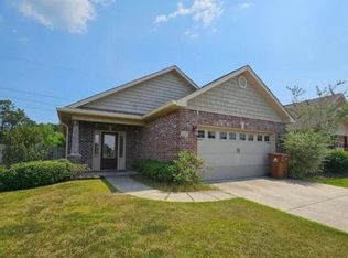 17305 Palm Ridge Dr, Diberville, MS 39540