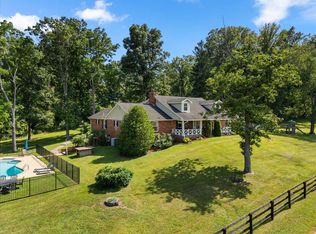 8374 Elway Ln, Warrenton, VA 20186