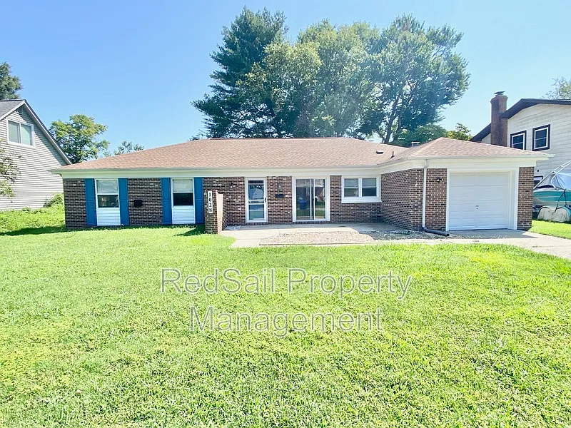 3 bed, 2.0 bath, 1788 sqft, $2,595 — Photo 1