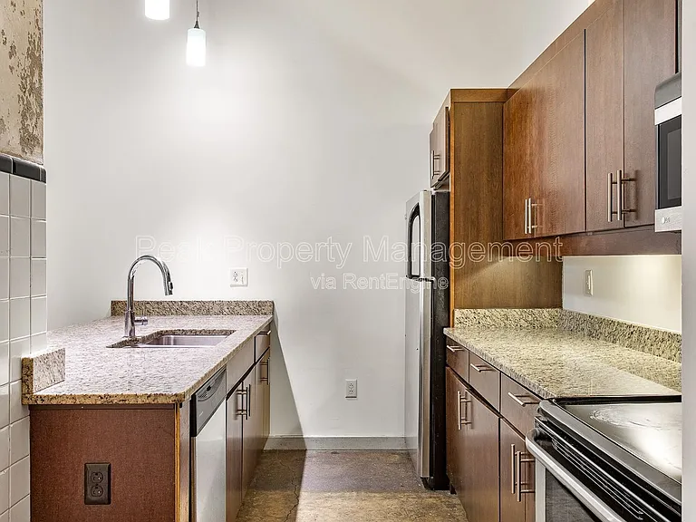 7 E Jackson St — Photo 25