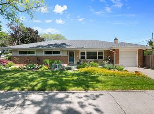 3920 Cleveland St, Skokie, IL 60076