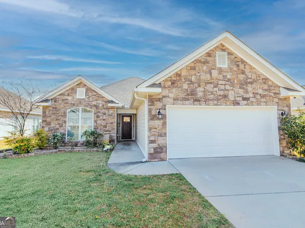 124 Hawks Ridge Trce, Byron, GA 31008