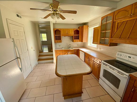 Kitchen 3