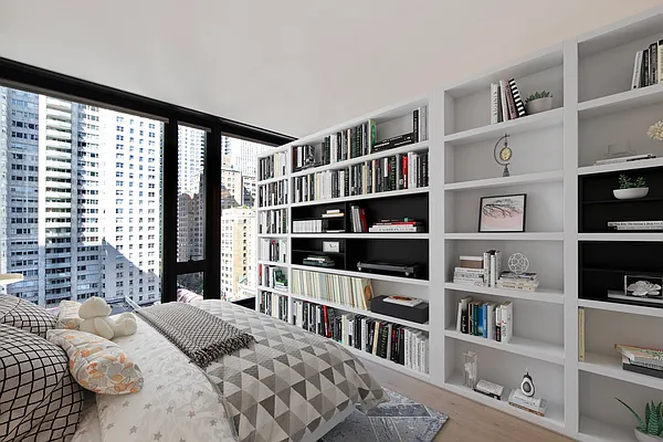 Rented by Voro NYC | media 24
