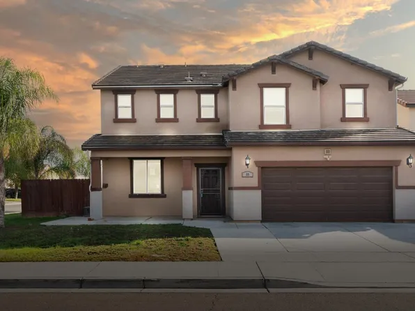 59 Rancho Santa Fe Dr, Madera, CA 93638