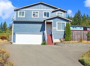 2397 Sand Dollar Rd W, Bremerton, WA 98312