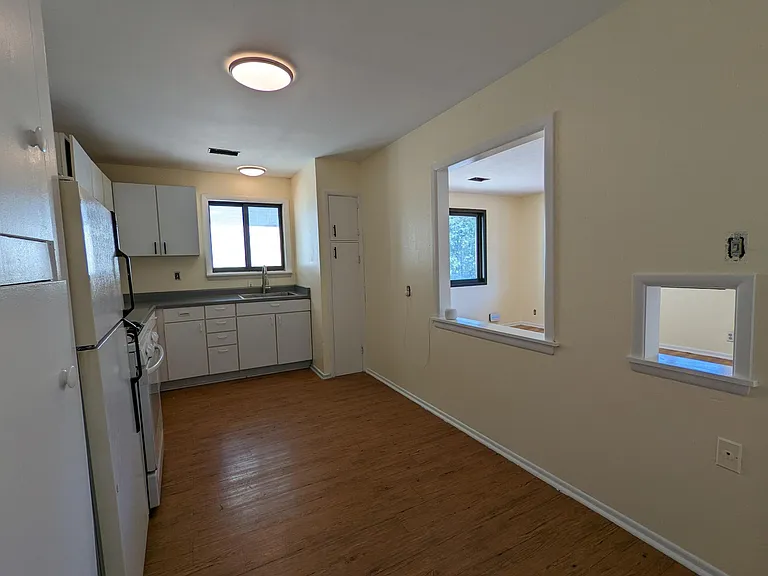 1427 Mapleton Ave #B — Photo 8