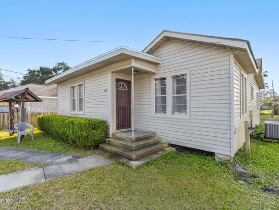 106 Dearman Ave, Long Beach, MS 39560