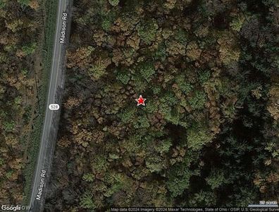 16585 Moseley Rd, Thompson, OH, 44086