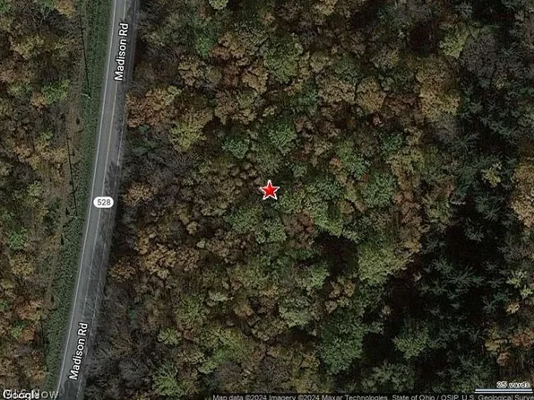 16585 Moseley Rd, Thompson, OH 44086