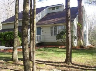 9 Lorraine Cir, Mansfield, CT 06268