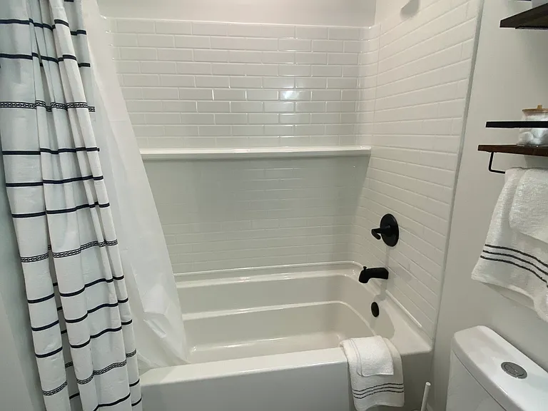 1966 Hinshaw Ave #3 — Photo 12