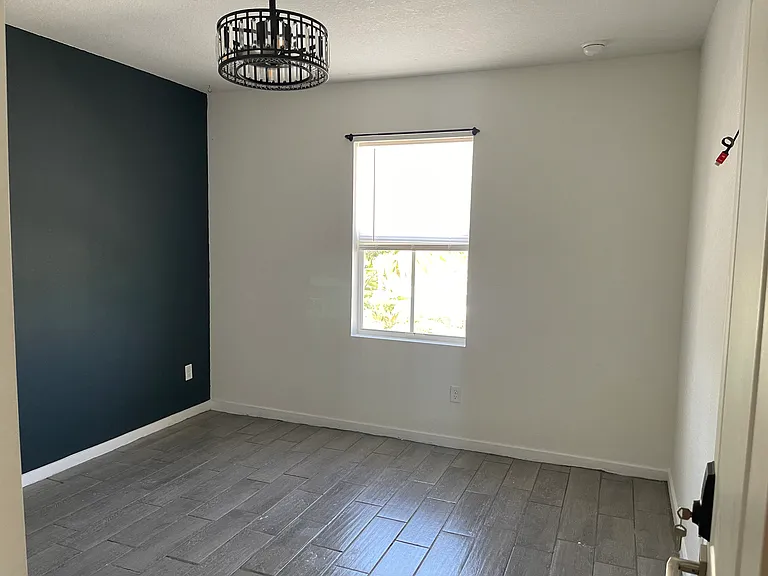 1773 SE 7th Ter — Photo 24