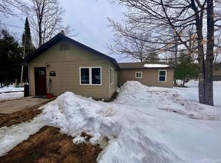 734 E River Dr, Lanse, MI 49946