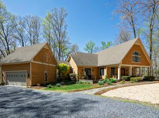 58 Deer Dr, Lexington, VA 24450