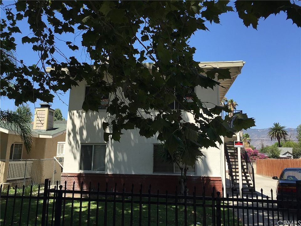 1st image of 356 W 23rd St