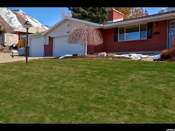 2nd image of 3629 E Aurora Cir