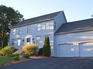 64 Hillcrest Rd, Northbridge, MA 01534