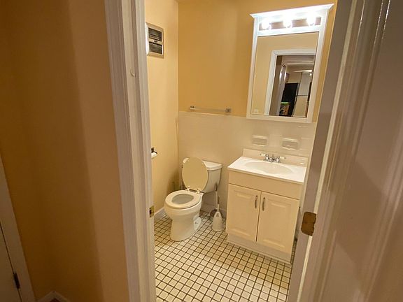 4th image of 5740 Concord Ln APT 7