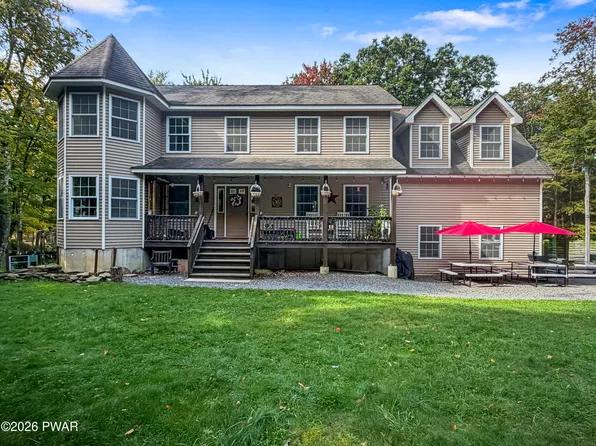 109 Arbutus Ct, Milford, PA 18337