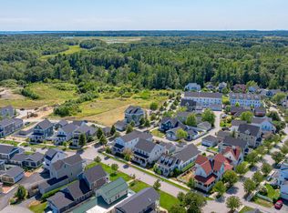 5 Traditional St, Scarborough, ME 04074