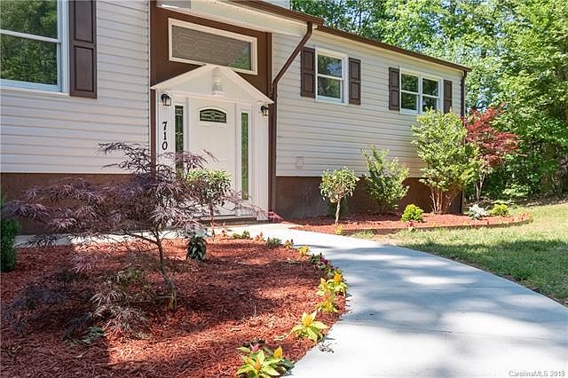 1st image of 710 Stonecrest Dr