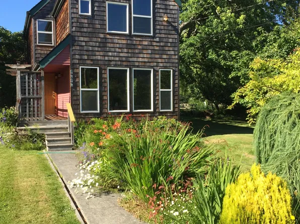 1919 McKenzie Ave, Bellingham, WA 98225