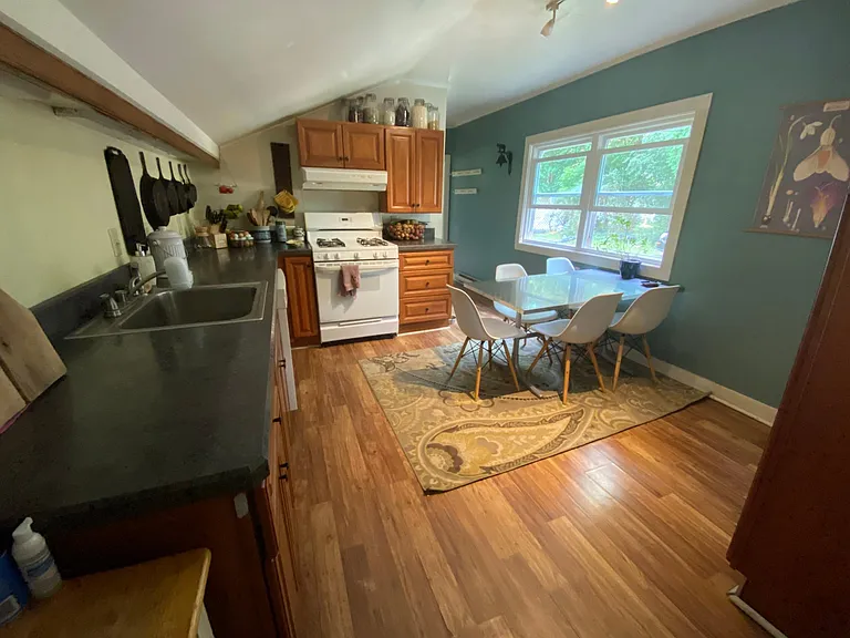 6 Stillwell St — Photo 8