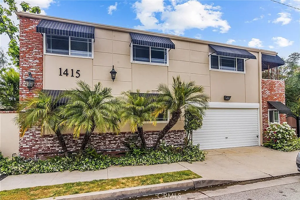 3 bed, 1275 sqft, $3,395 — Photo 1