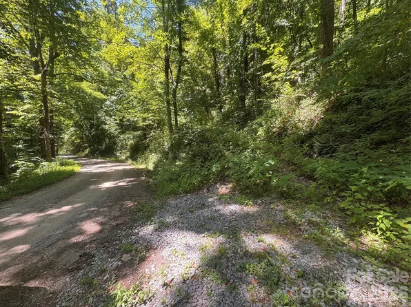 505 Mountainside Dr #27-28-32, Waynesville, NC 28786