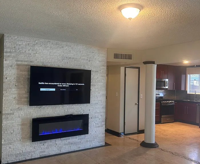 3724 W Gardenia Ave — Photo 8