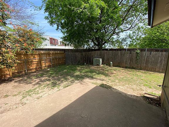 3rd image of 5704 Avery Island Ave