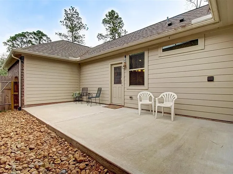 11227 Burning Tree Dr — Photo 17