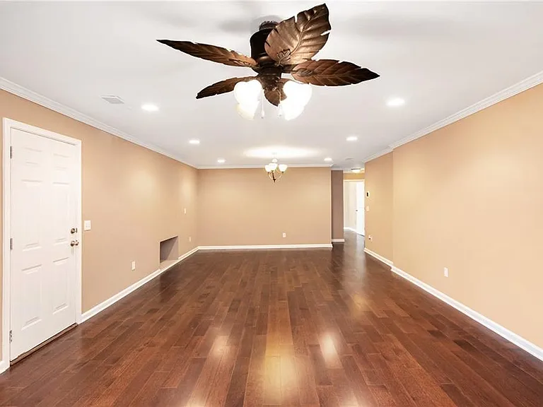 408 Turtle Rock Pl — Photo 31