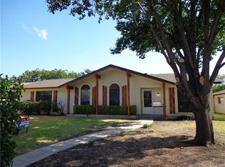 3317 Eastbrook Dr, Mesquite, TX 75150