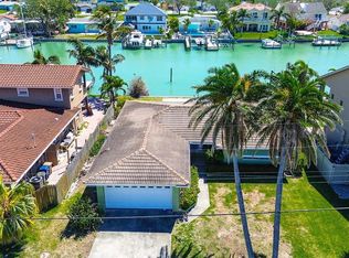 501 Crystal Dr, Madeira Beach, FL 33708