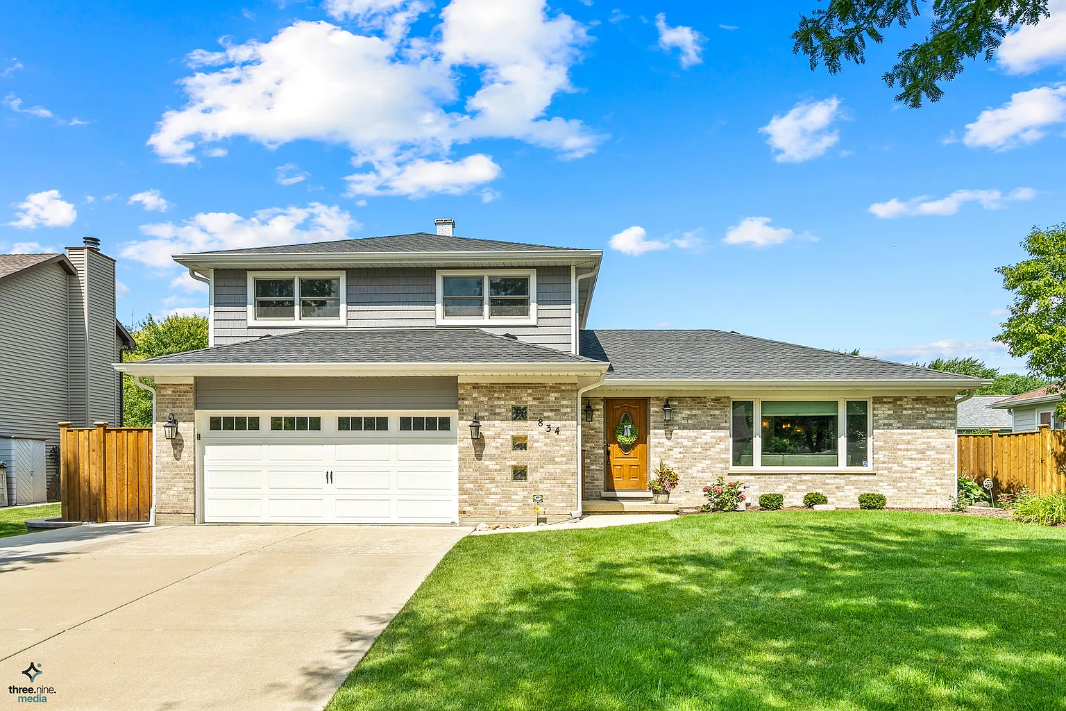 834 Faith Ln photo 1