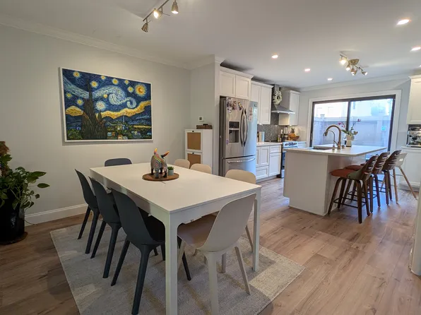 53 Winged Foot Dr, Reading, PA 19607