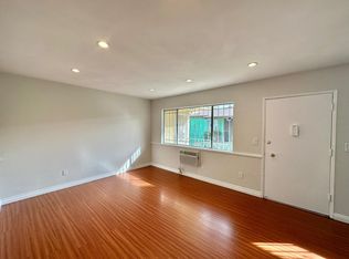 1401 S Westmoreland Ave APT 5, Los Angeles, CA 90006