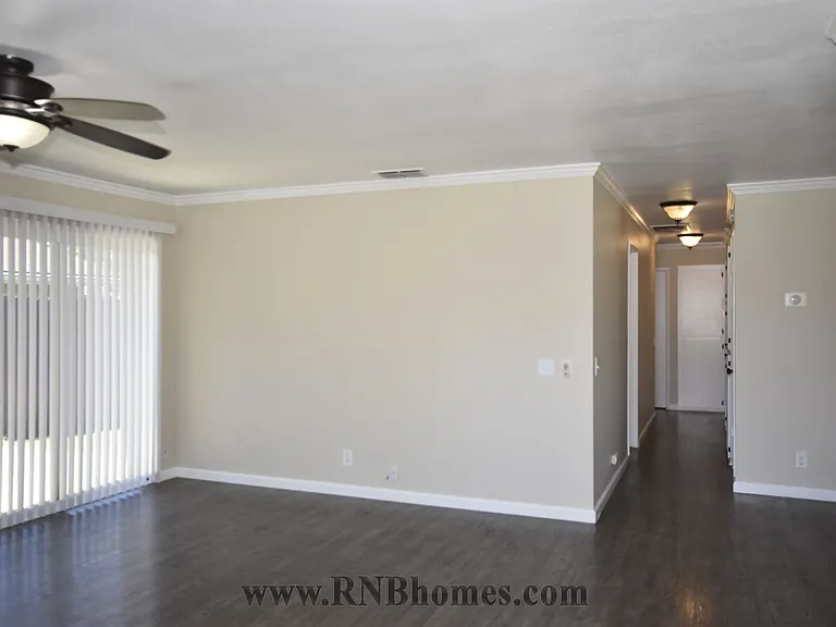 5578 Coronado Way — Photo 4