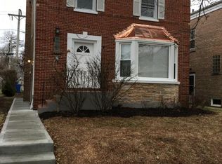 7445 N California Ave, Chicago, IL