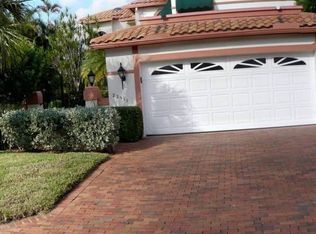 22511 Caravelle Cir, Boca Raton, FL 33433