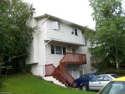 4242 Pinnacle Cir #3, Anchorage, AK, 99504