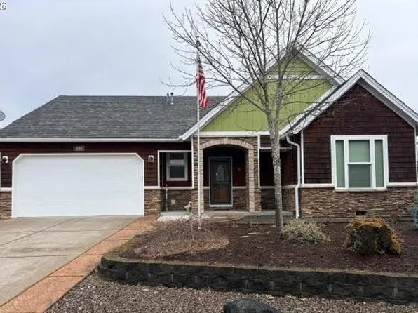 1282 SE Academy St, Dallas, OR 97338
