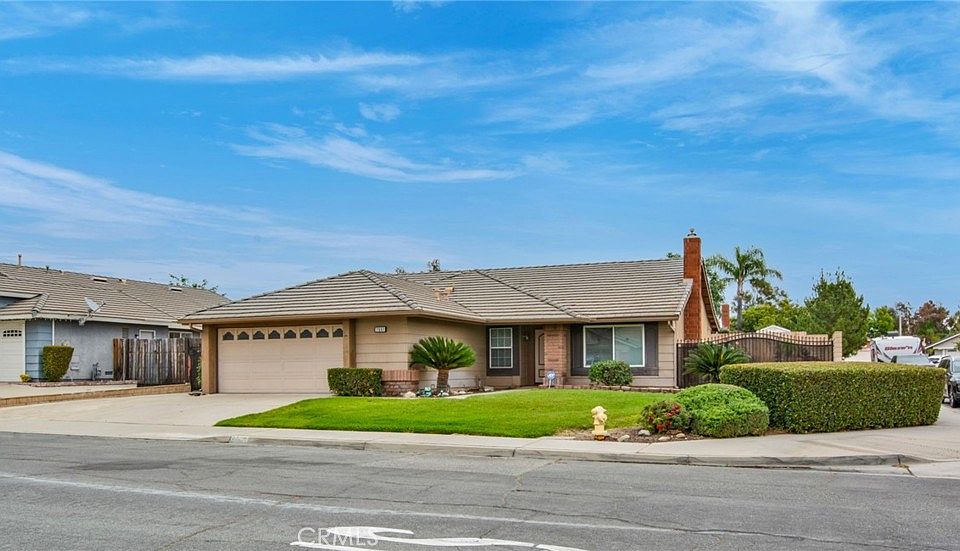 1st image of 7551 Poppy Ln